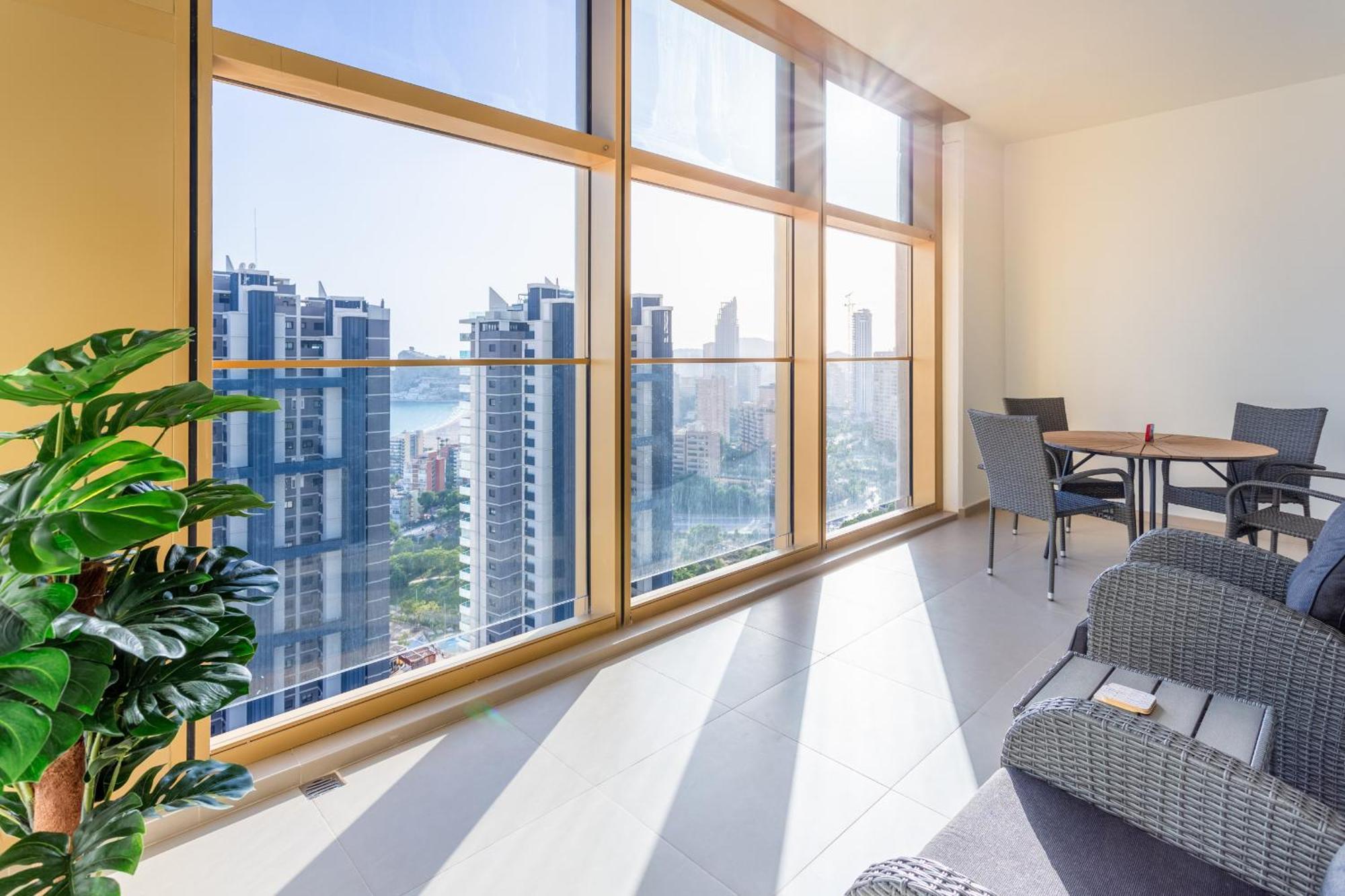 Intempo By Holuxe - 154 - 15Th Floor Apartment Benidorm Bagian luar foto